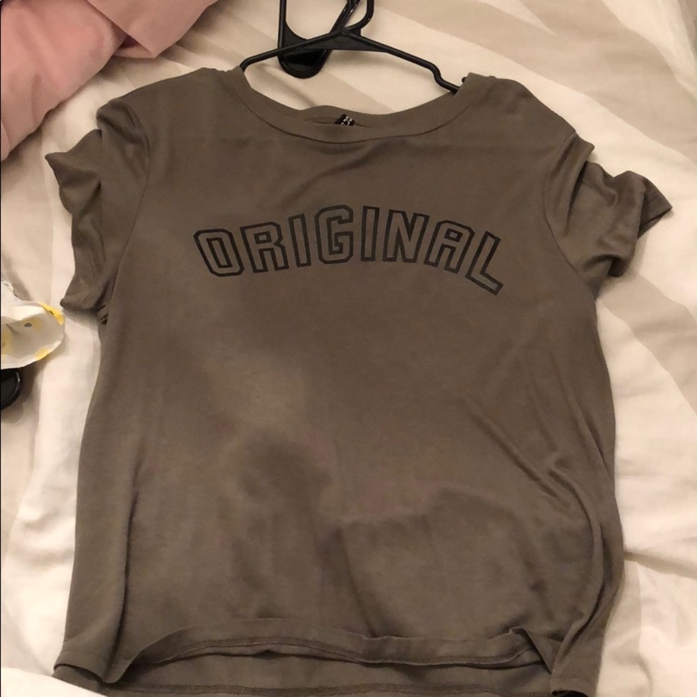 Graphic tee